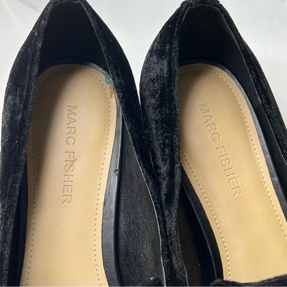 Marc Fisher Women’s Kneel Velvet Faux Pearl Loafers 8M Black Slip On Pointed Toe - Picture 6 of 10